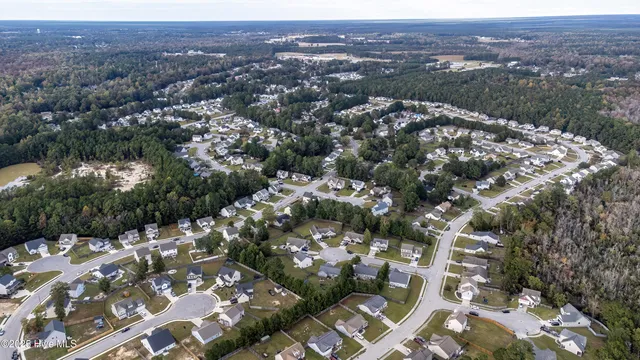 $319,650 | 1000 Ponderosa Place, Jacksonville, NC 28546