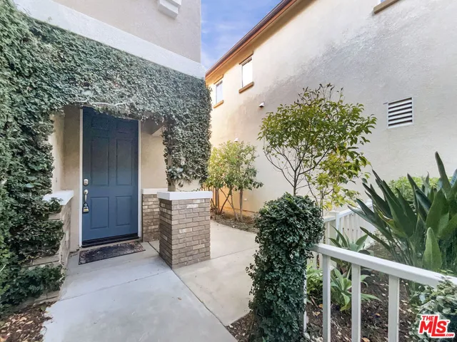 $750,000 | 24130 Tango Drive, Valencia, CA 91354