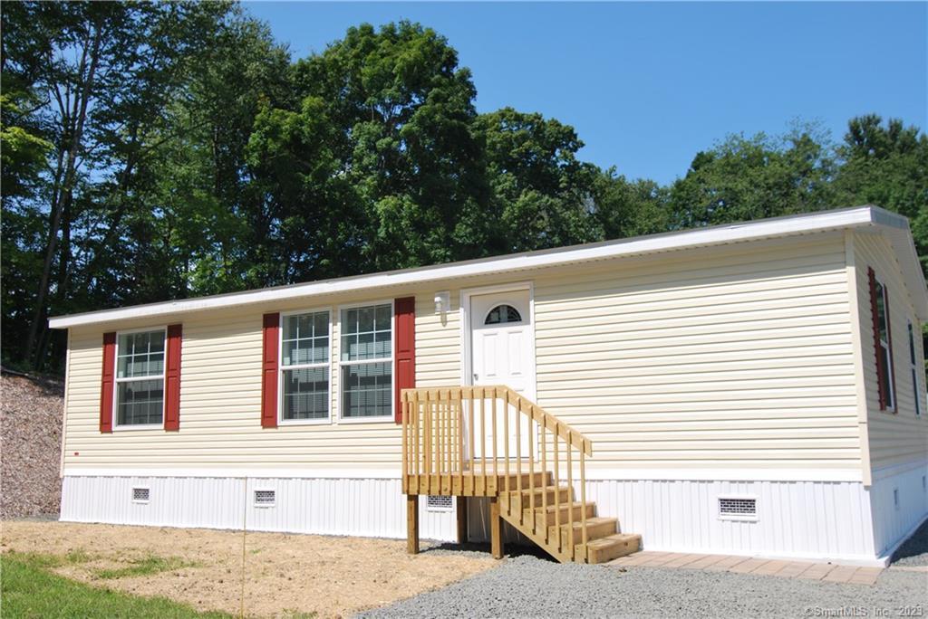 160 Mt Pleasant Road, Unit 11A Newtown, CT 06470 - Photo 1 of 1