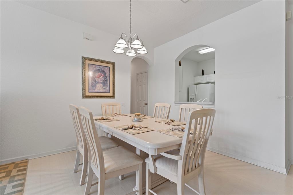 1212 South Hiawassee Road, Unit 525 Orlando, FL 32835 - Photo 11 of 40