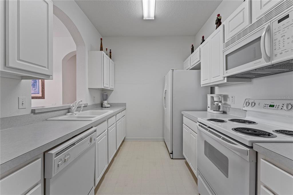 1212 South Hiawassee Road, Unit 525 Orlando, FL 32835 - Photo 18 of 40
