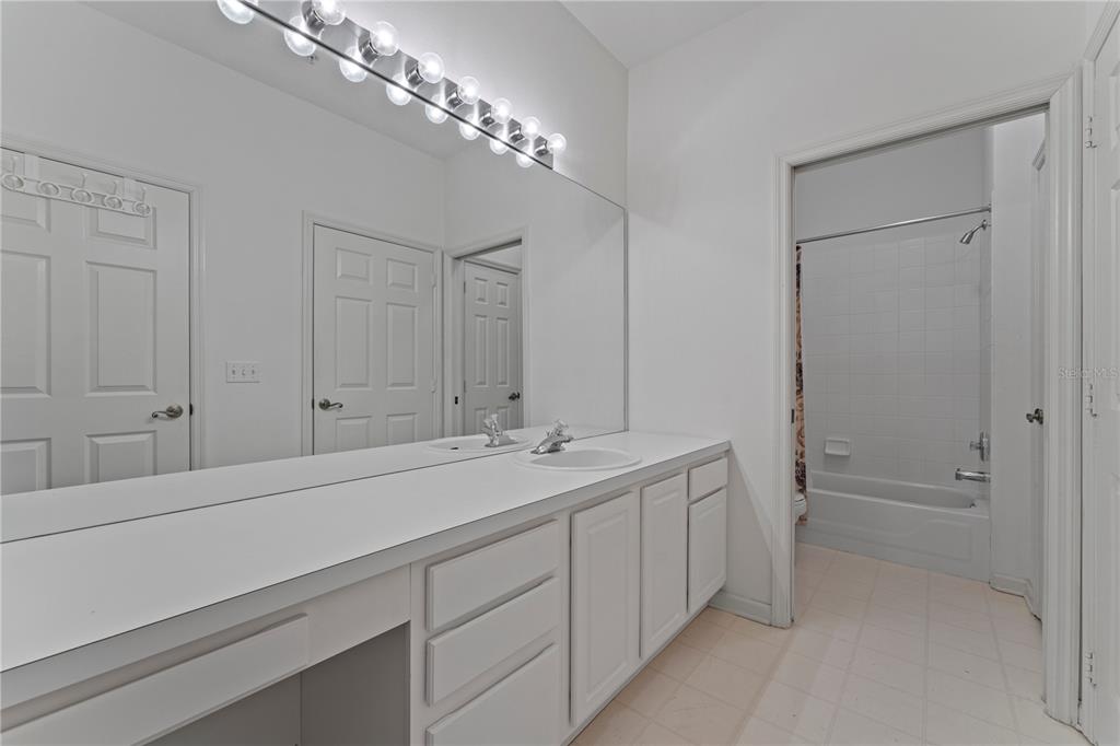 1212 South Hiawassee Road, Unit 525 Orlando, FL 32835 - Photo 24 of 40