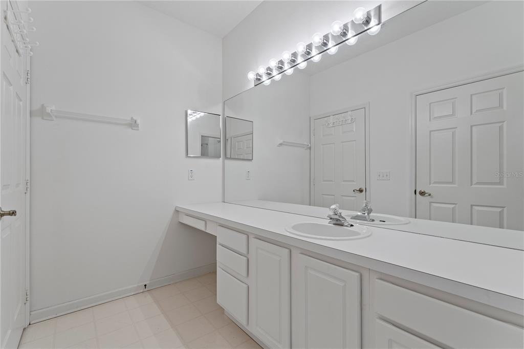 1212 South Hiawassee Road, Unit 525 Orlando, FL 32835 - Photo 25 of 40