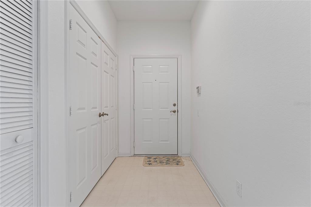 1212 South Hiawassee Road, Unit 525 Orlando, FL 32835 - Photo 4 of 40
