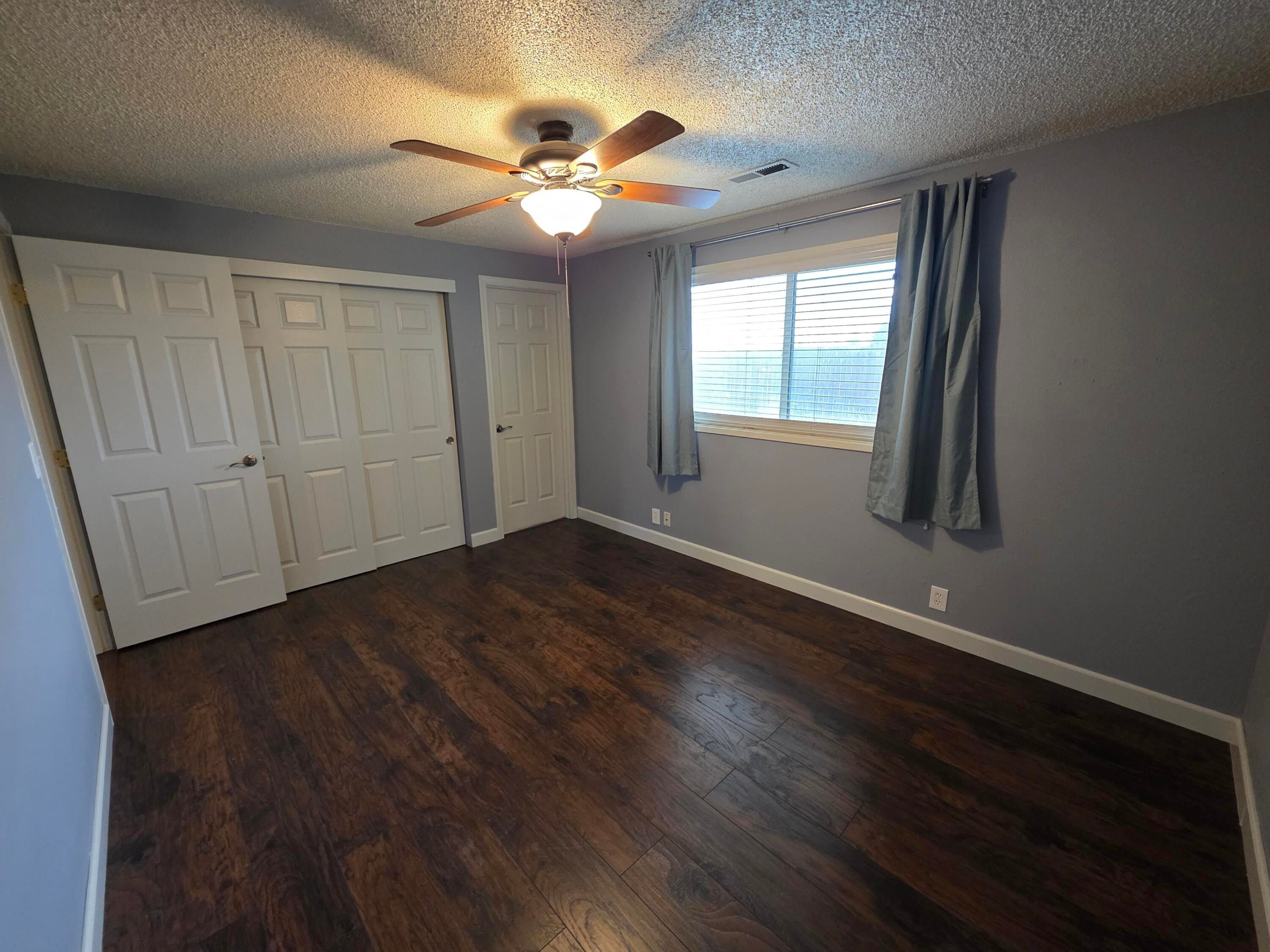 8291 Division Road White City, OR 97503 - Photo 12 of 24 Picture 12
