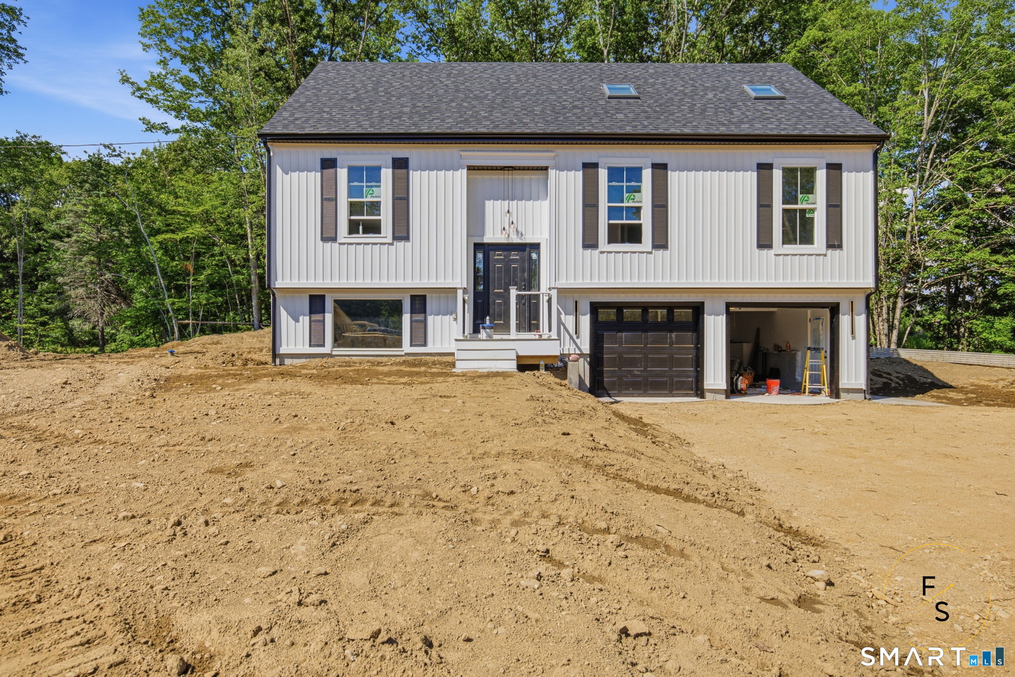 10 Church Street Sprague, CT 06330 - Photo 2 of 37