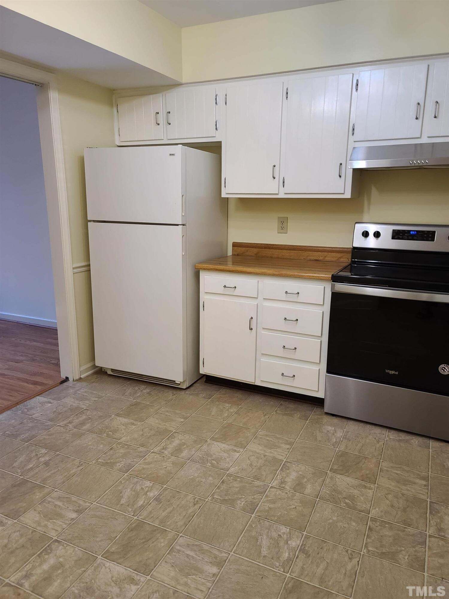 6416 Meadow View Drive Raleigh, NC 27609 - Photo 28 of 55