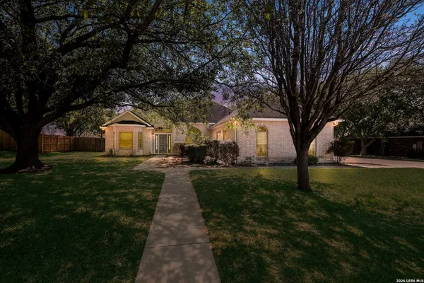 $2,250 | 218 Ranch Estates Boulevard, New Braunfels, TX 78130