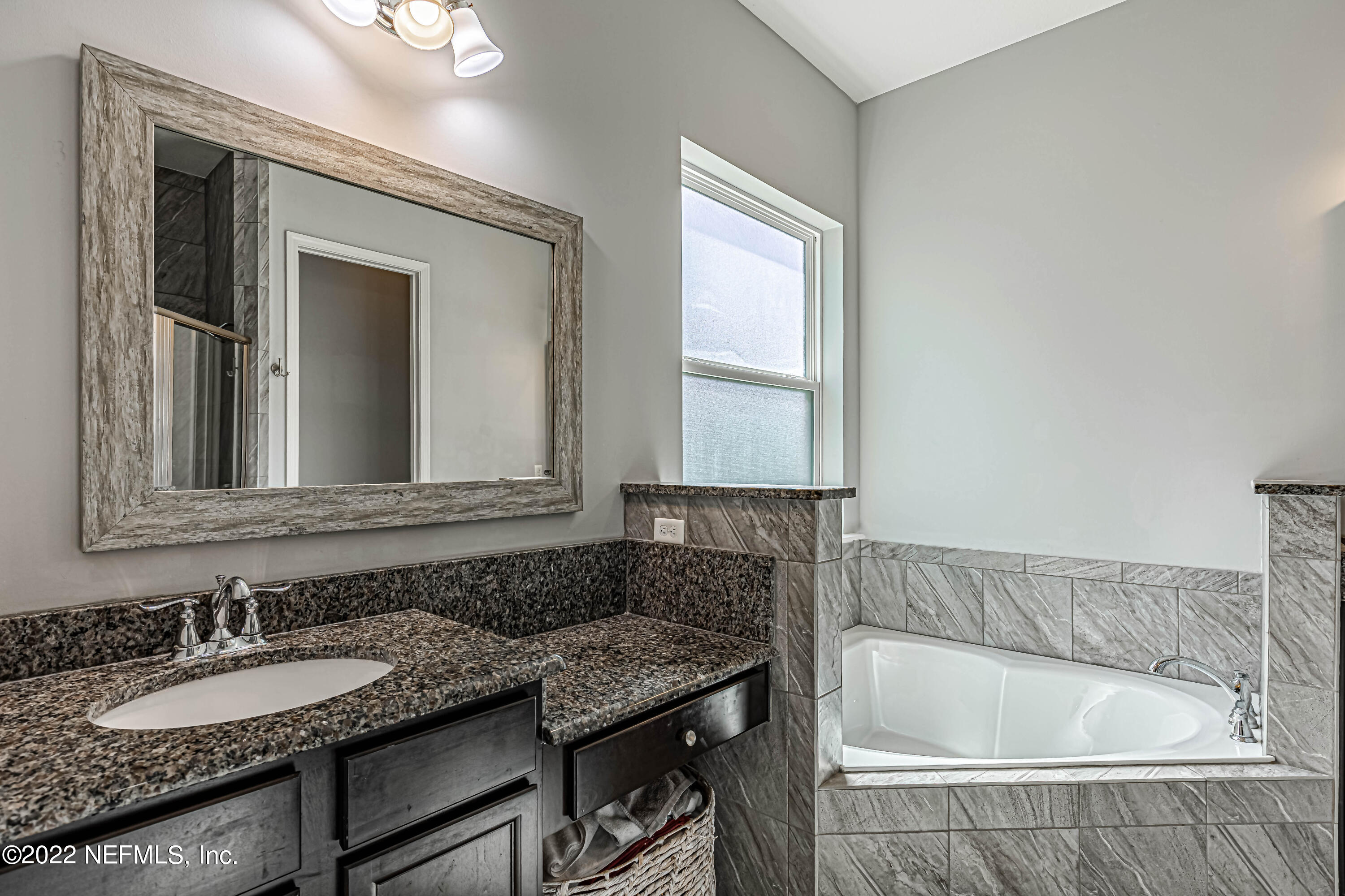 1868 Sugar Maple Road Fleming Island, FL 32003 - Photo 27 of 42 26-Master Bathroom