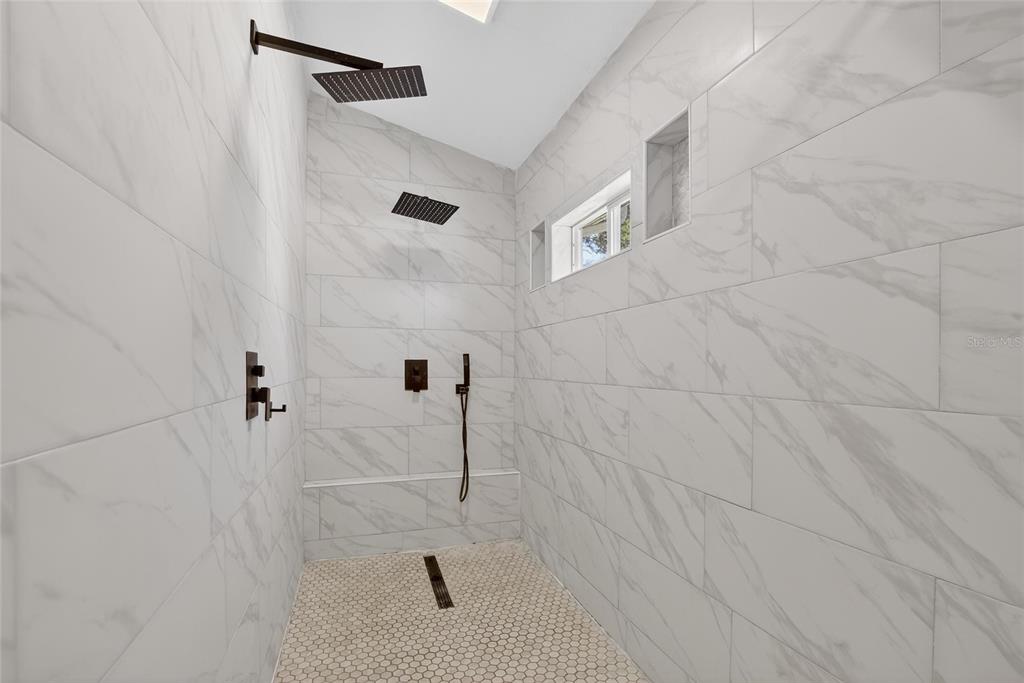 15047 Woodbury Road Brooksville, FL 34604 - Photo 17 of 98