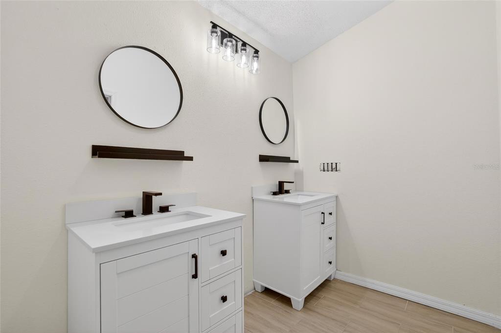 15047 Woodbury Road Brooksville, FL 34604 - Photo 18 of 98