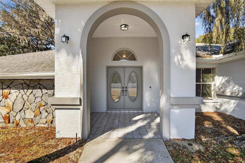 15047 Woodbury Road Brooksville, FL 34604 - Photo 3 of 98