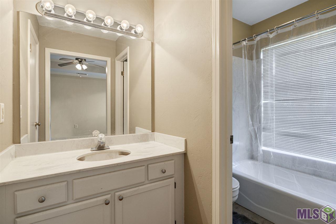 2054 Birch Ridge Avenue Baton Rouge, LA 70816 - Photo 10 of 14