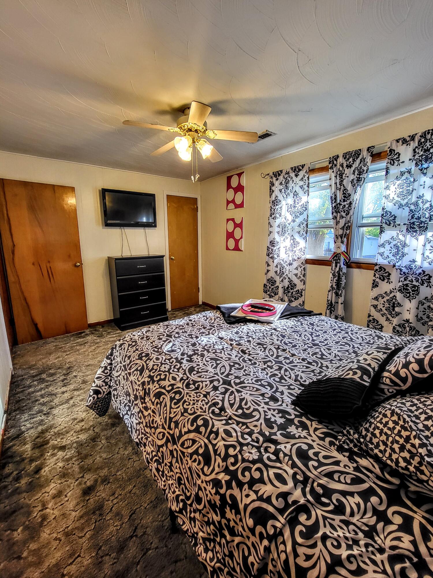 109 Oak Road Bristol, TN 37620 - Photo 21 of 23 20231024_164401