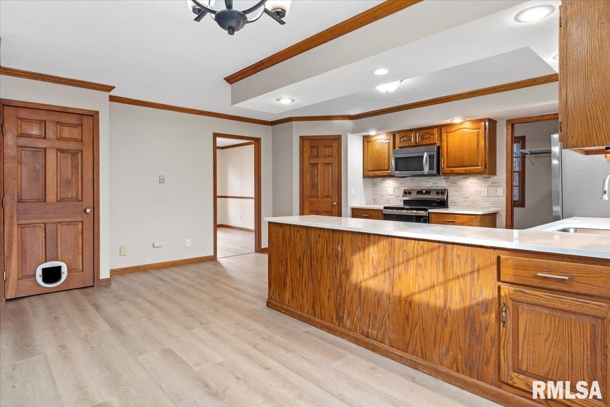 3920 West Bluffs Road Springfield, IL 62711 - Photo 12 of 35