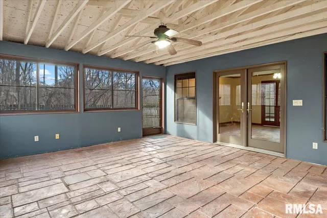 $364,900 | 3920 West Bluffs Road, Springfield, IL 62711