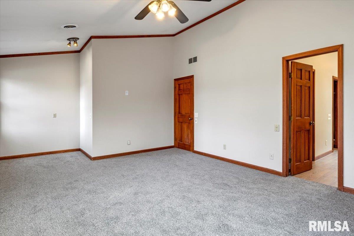 3920 West Bluffs Road Springfield, IL 62711 - Photo 28 of 35