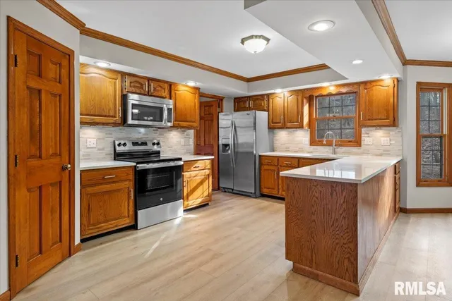 $364,900 | 3920 West Bluffs Road, Springfield, IL 62711