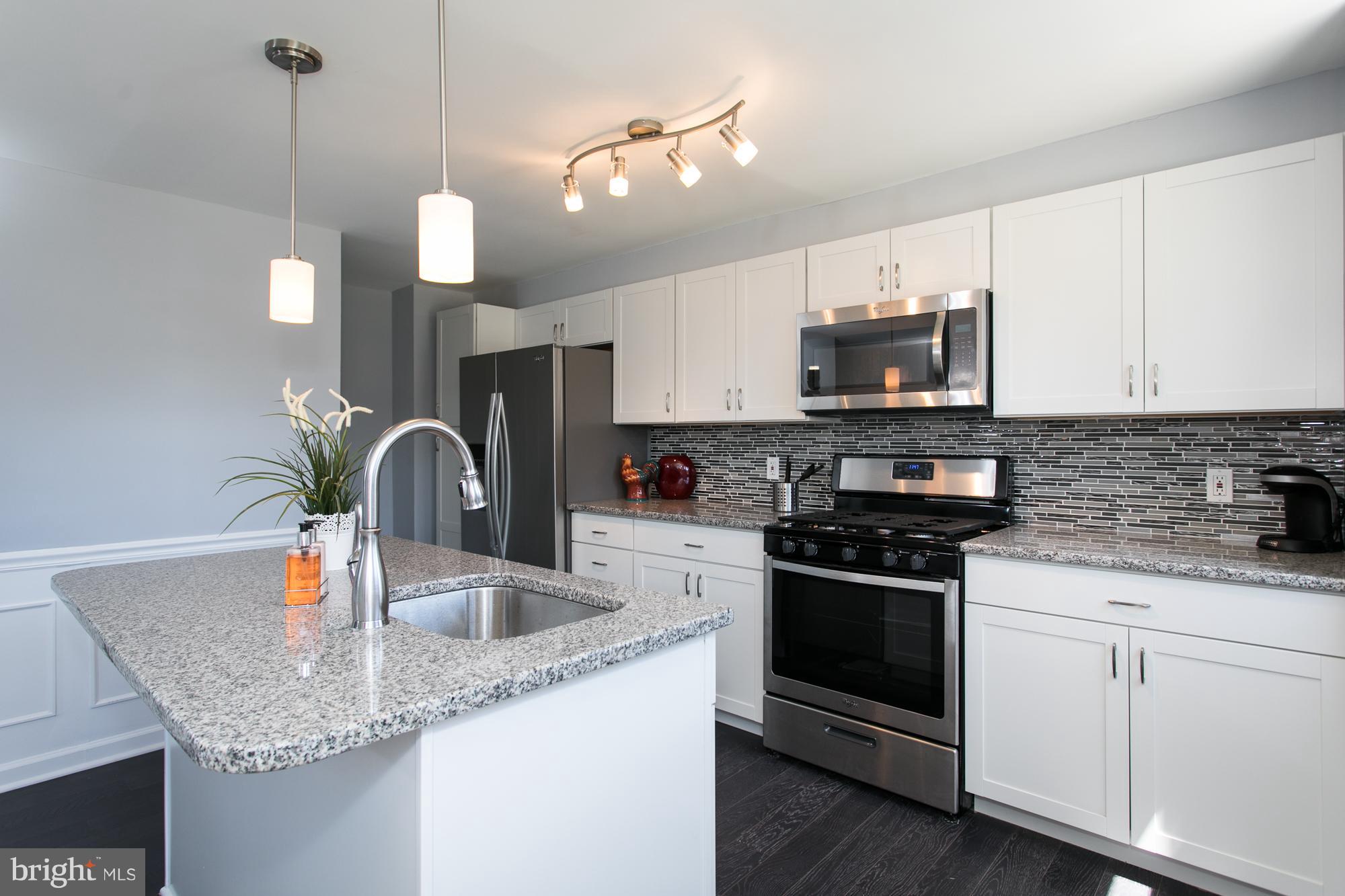 5421 Bucknell Road Baltimore, MD 21206 - Photo 6 of 17 Custom kitchen with island