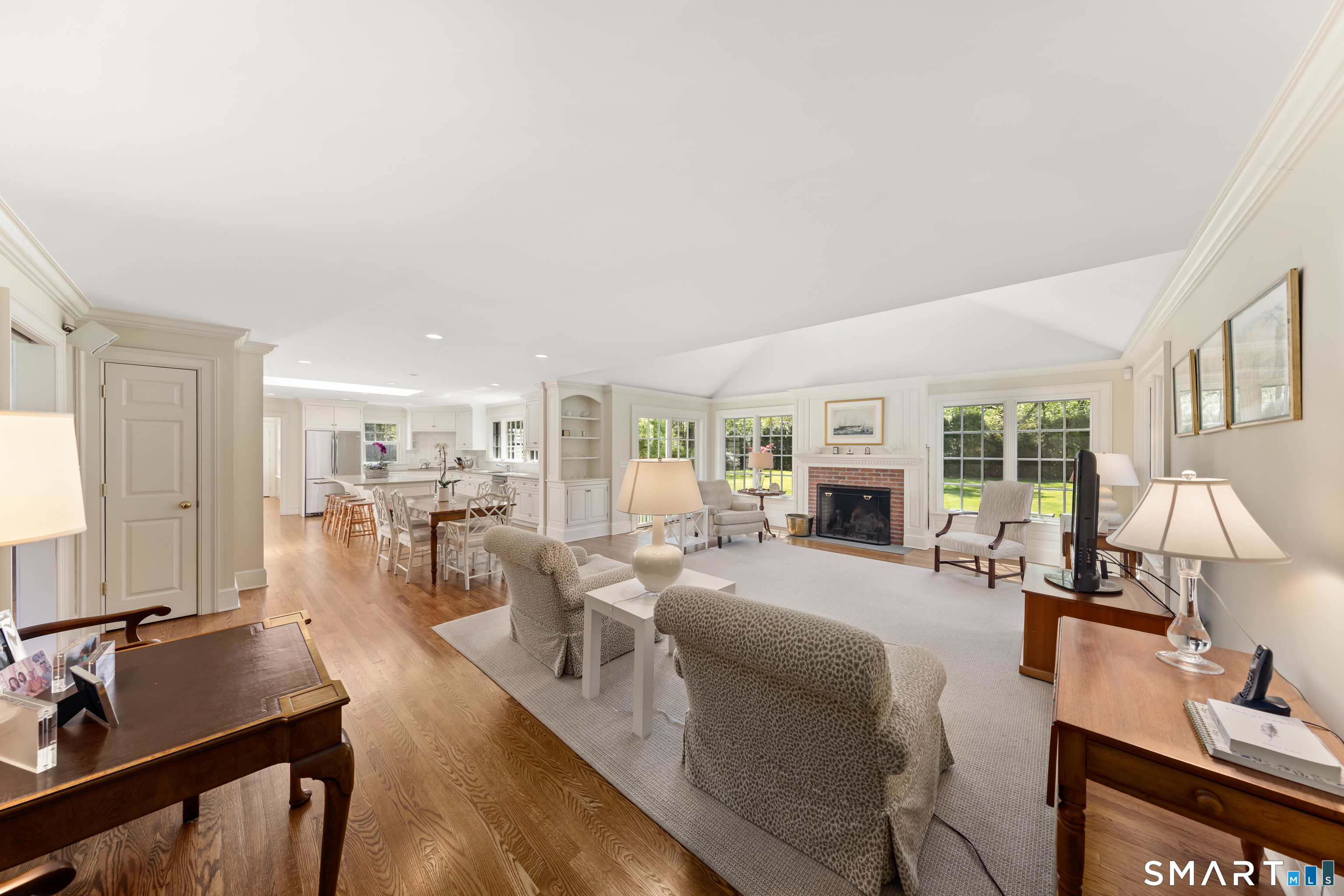 6 Old Parish Road Darien, CT 06820 - Photo 12 of 38