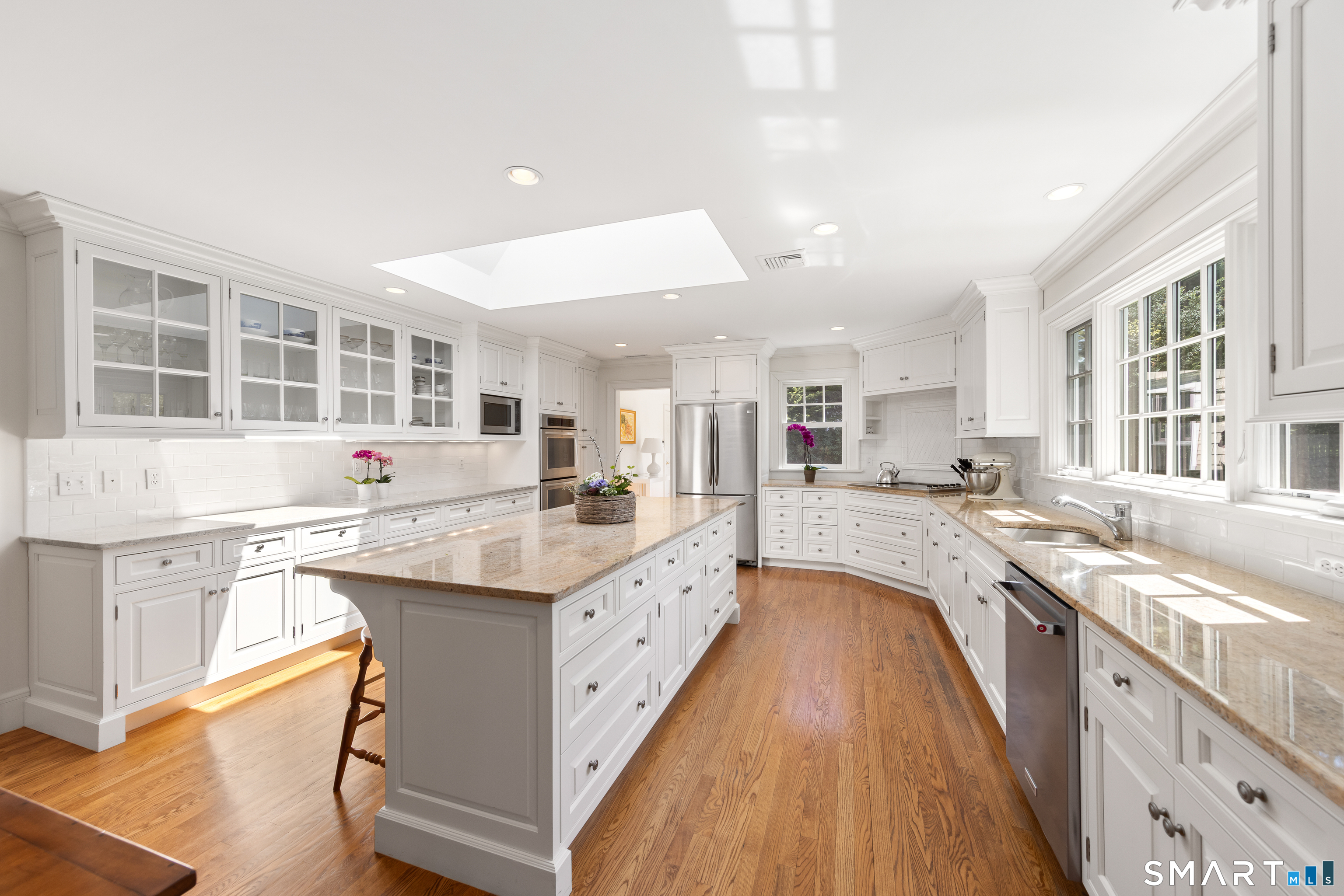 6 Old Parish Road Darien, CT 06820 - Photo 16 of 38