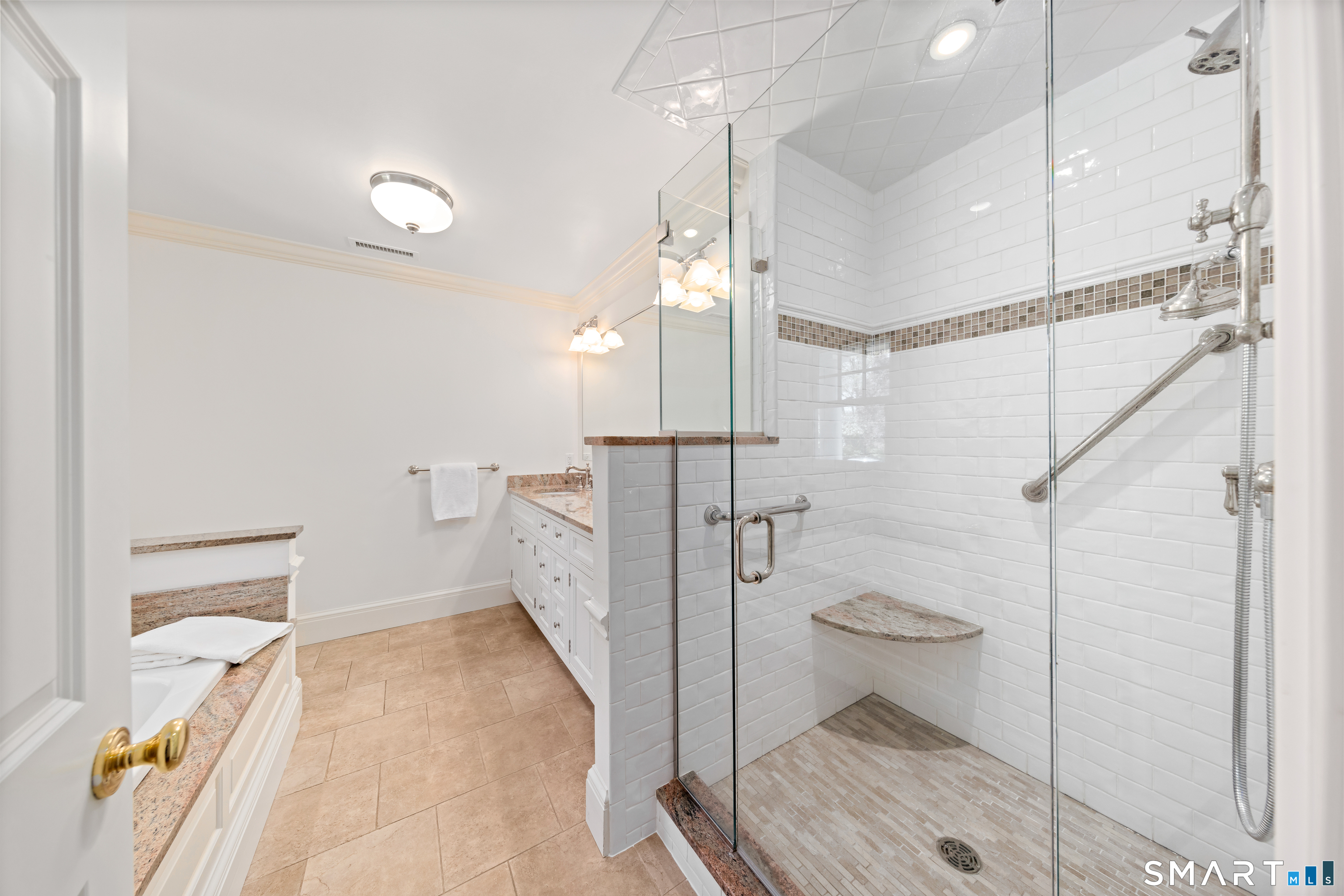 6 Old Parish Road Darien, CT 06820 - Photo 19 of 38