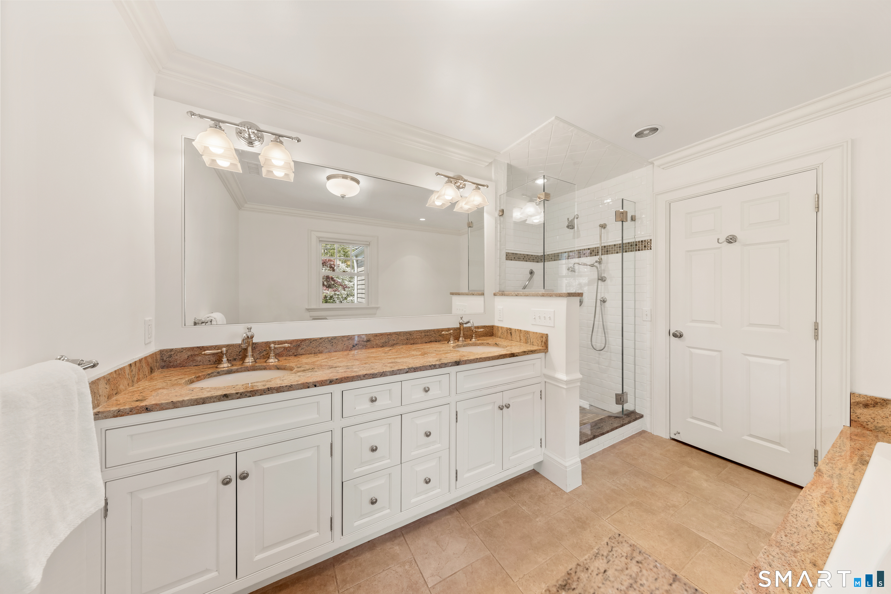 6 Old Parish Road Darien, CT 06820 - Photo 20 of 38