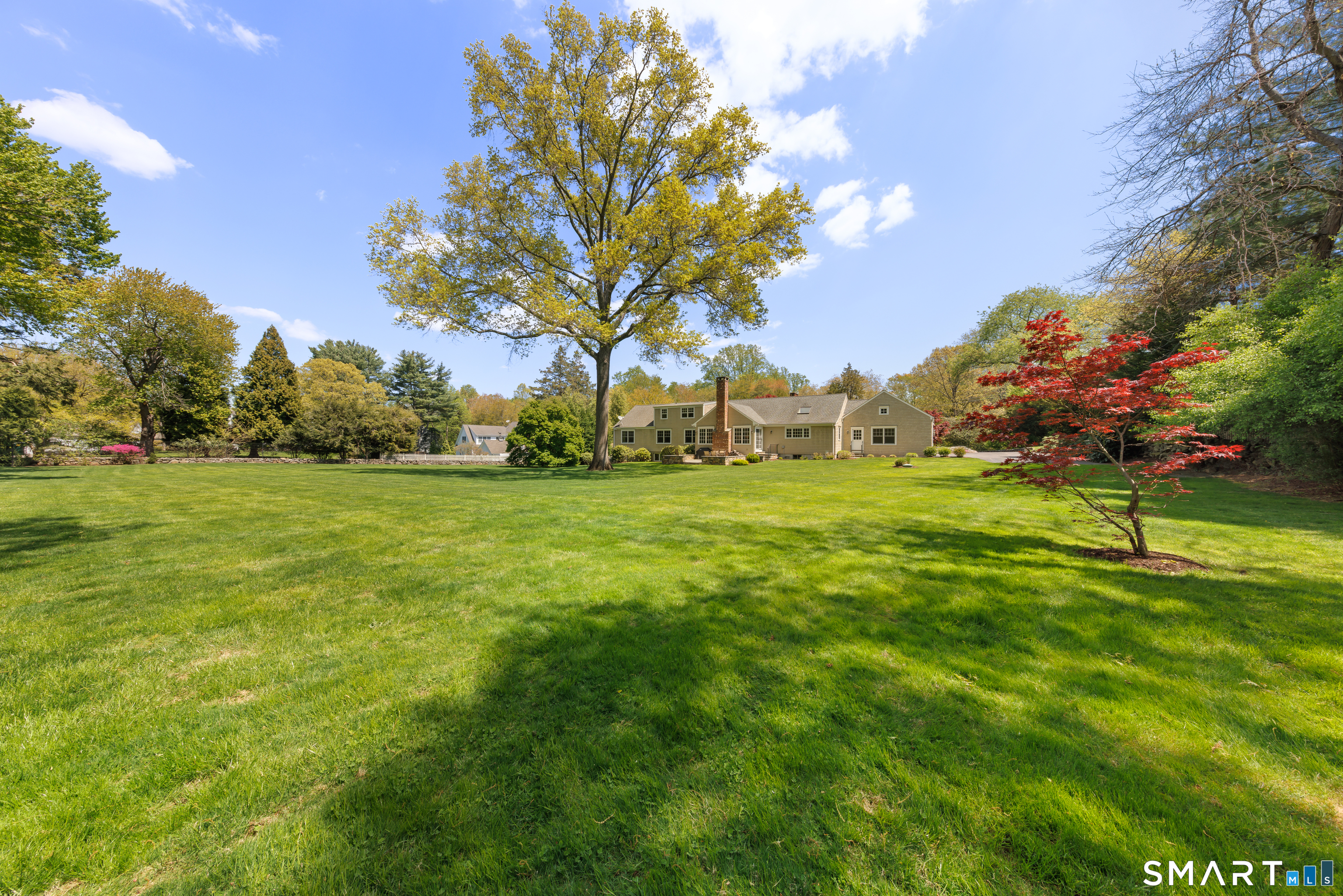 6 Old Parish Road Darien, CT 06820 - Photo 4 of 38
