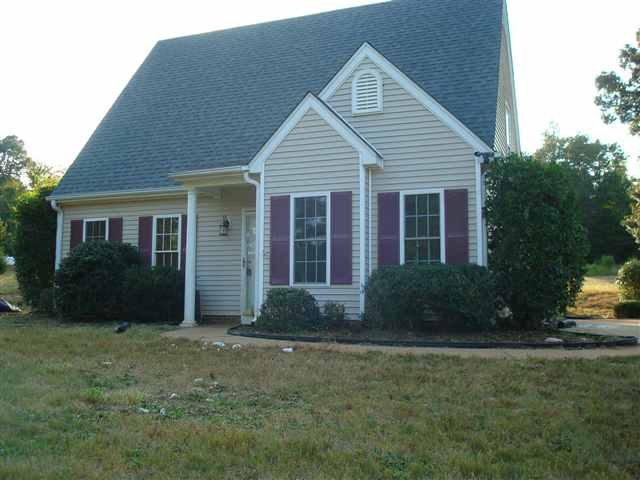 136 Griggs Road Six Mile, SC 29682 - Photo 1 of 14