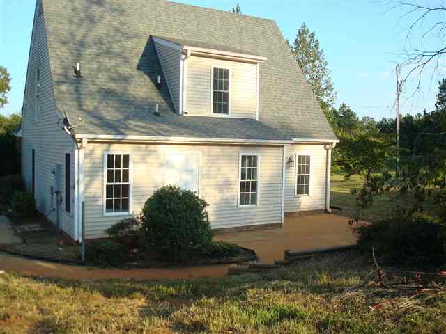 136 Griggs Road Six Mile, SC 29682 - Photo 3 of 14