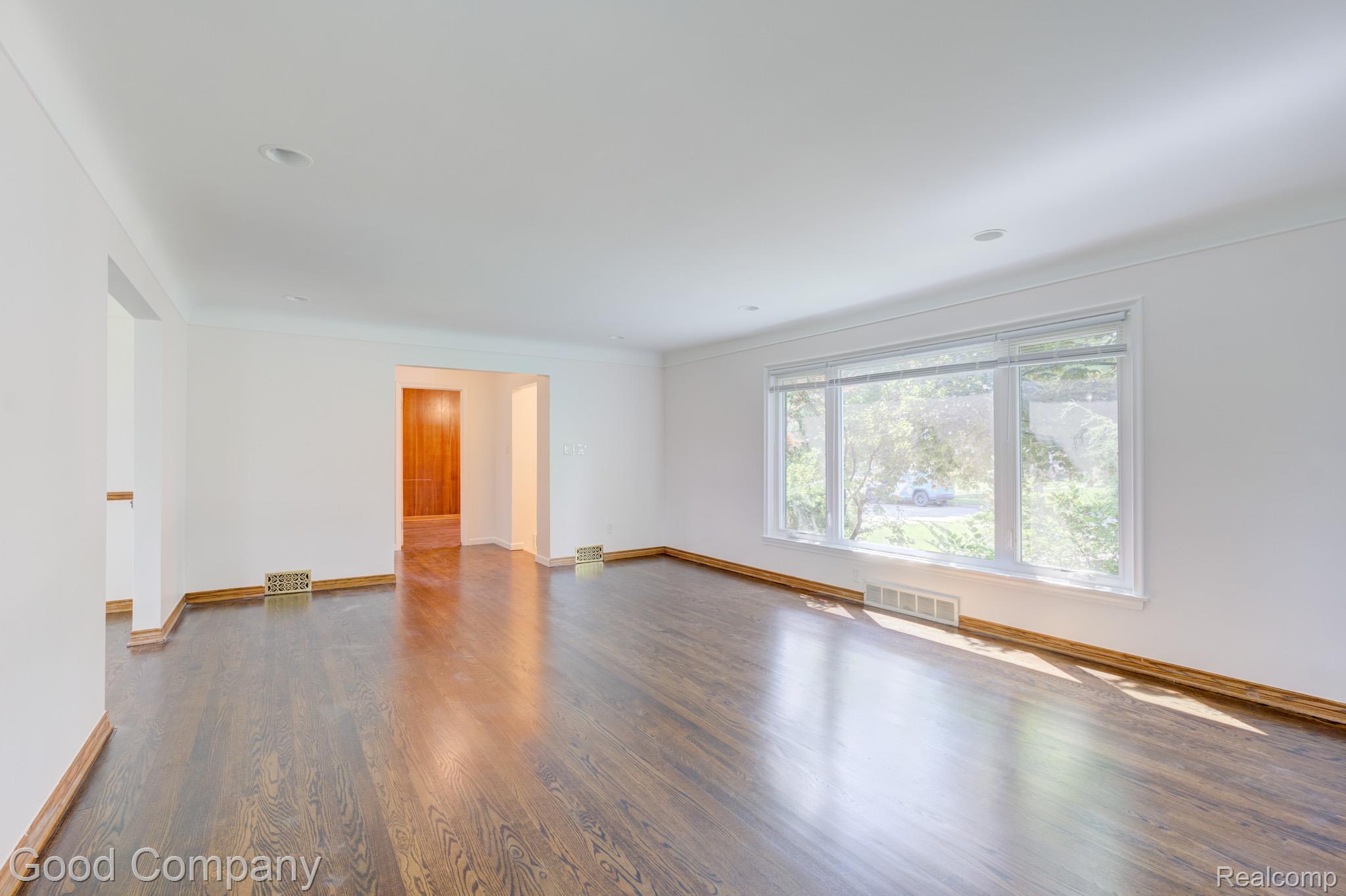 10 Millington Road Pleasant Ridge, MI 48069 - Photo 14 of 87 10 Millington Rd.-09.jpg