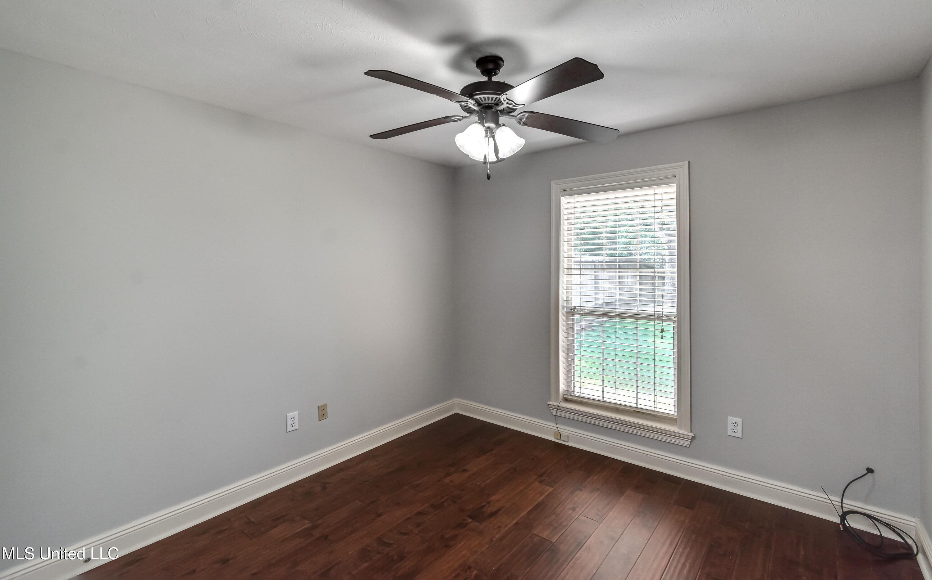 415 Hemlock Drive Flowood, MS 39232 - Photo 35 of 57 415 Hemlock Dr-40