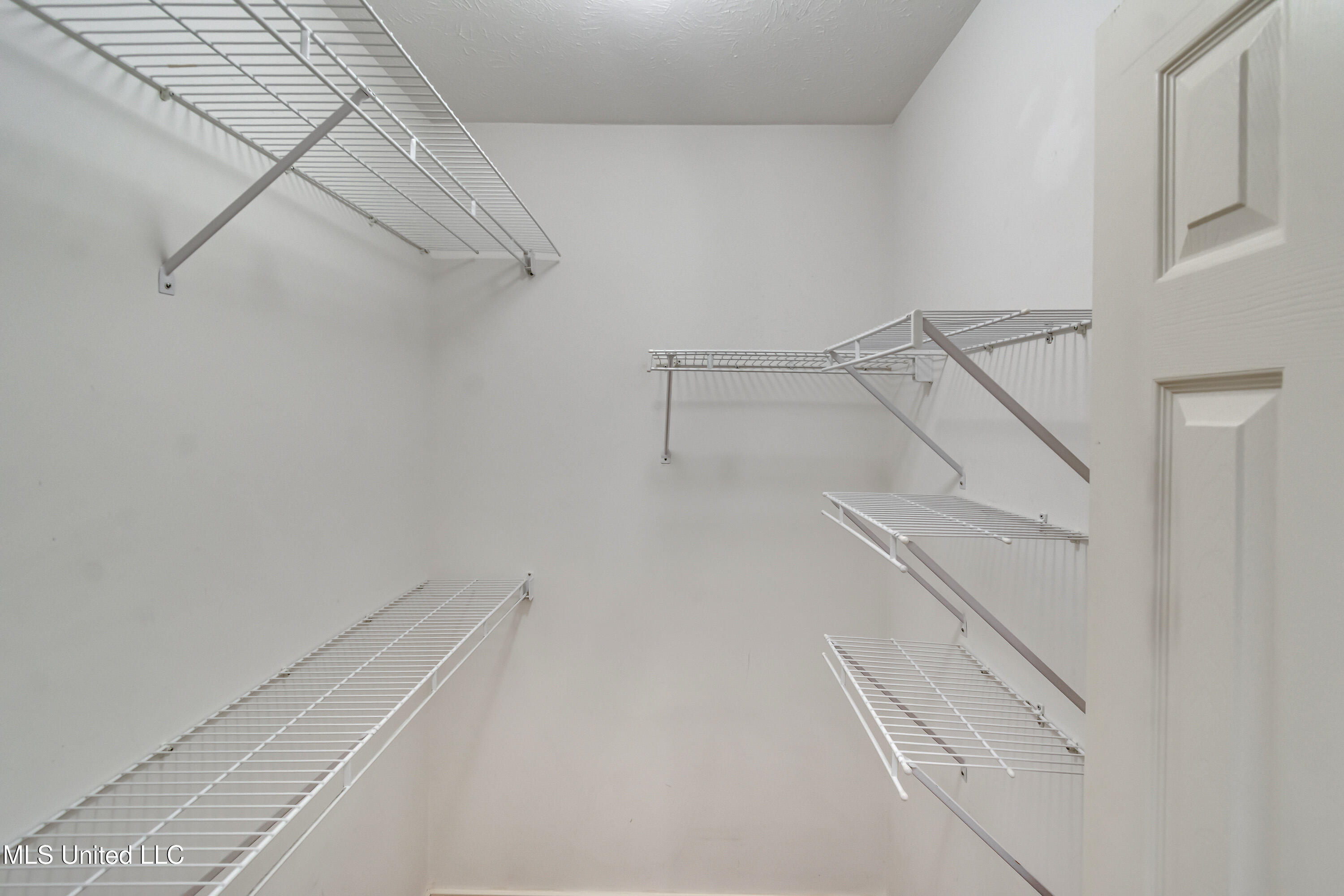 415 Hemlock Drive Flowood, MS 39232 - Photo 50 of 57 415 Hemlock Dr-55