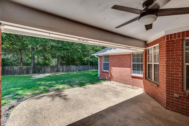 $299,500 | 415 Hemlock Drive, Flowood, MS 39232