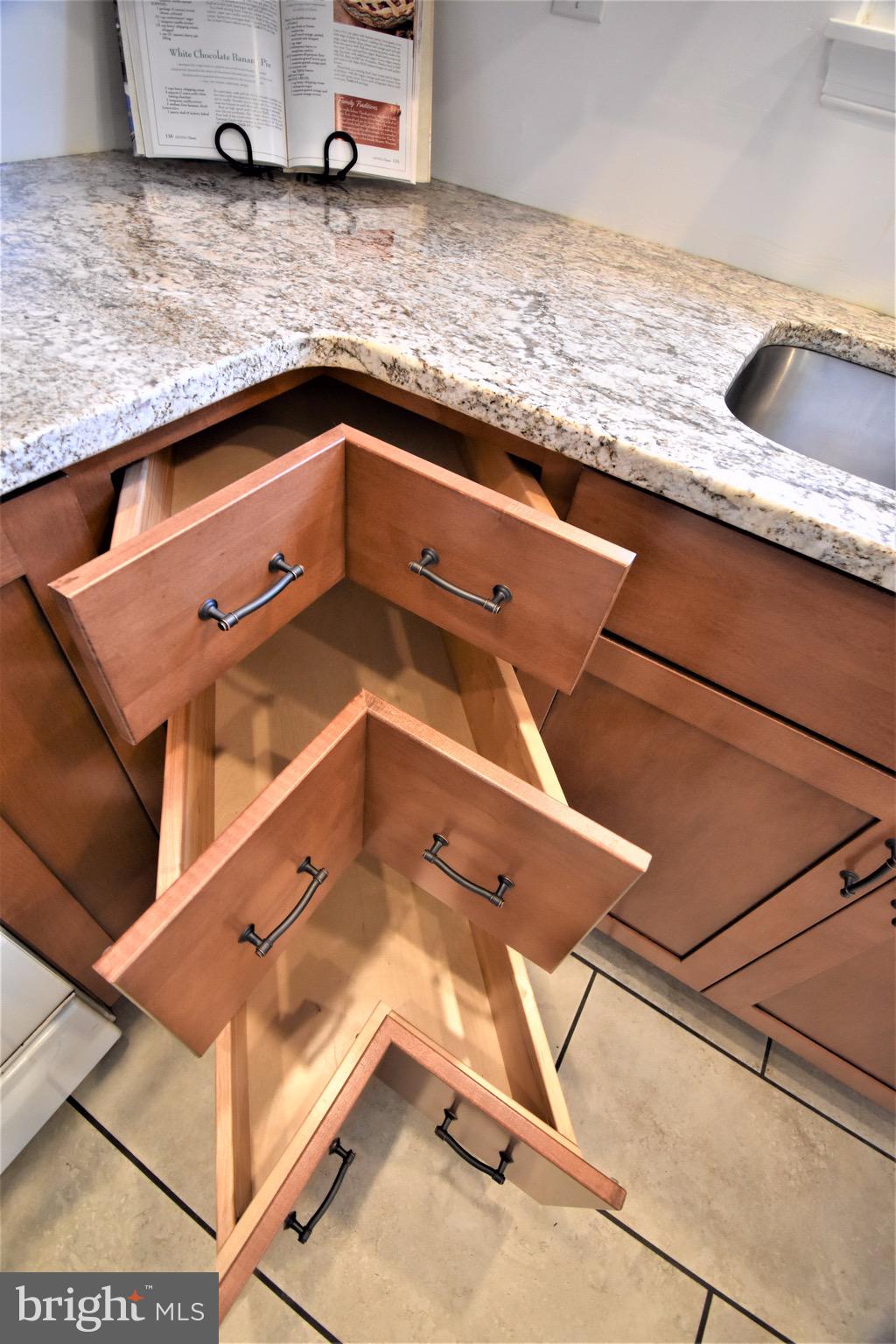 416 North Clear Ridge Road Union Bridge, MD 21791 - Photo 19 of 46 No Lazy Susan!