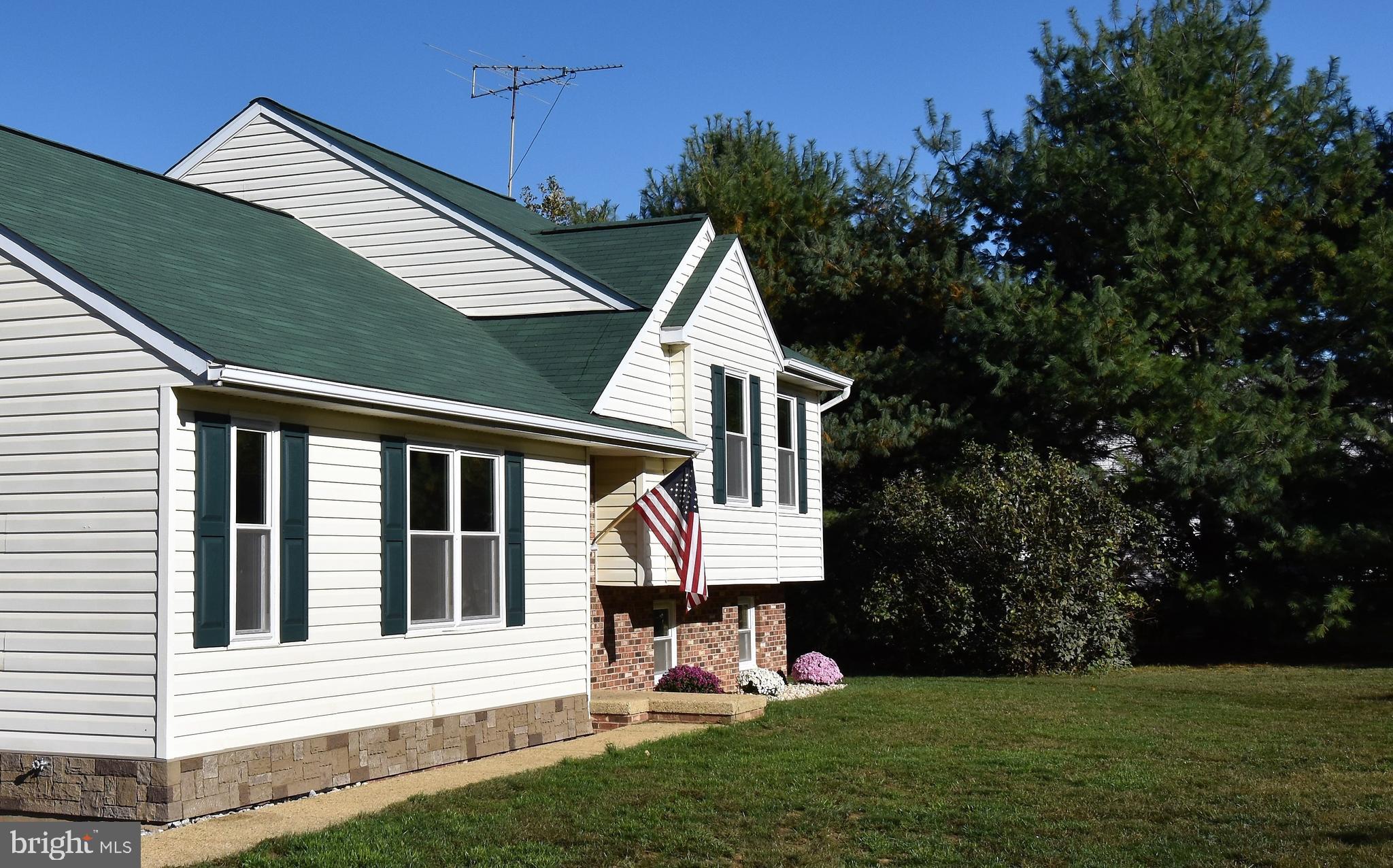 416 North Clear Ridge Road Union Bridge, MD 21791 - Photo 3 of 46