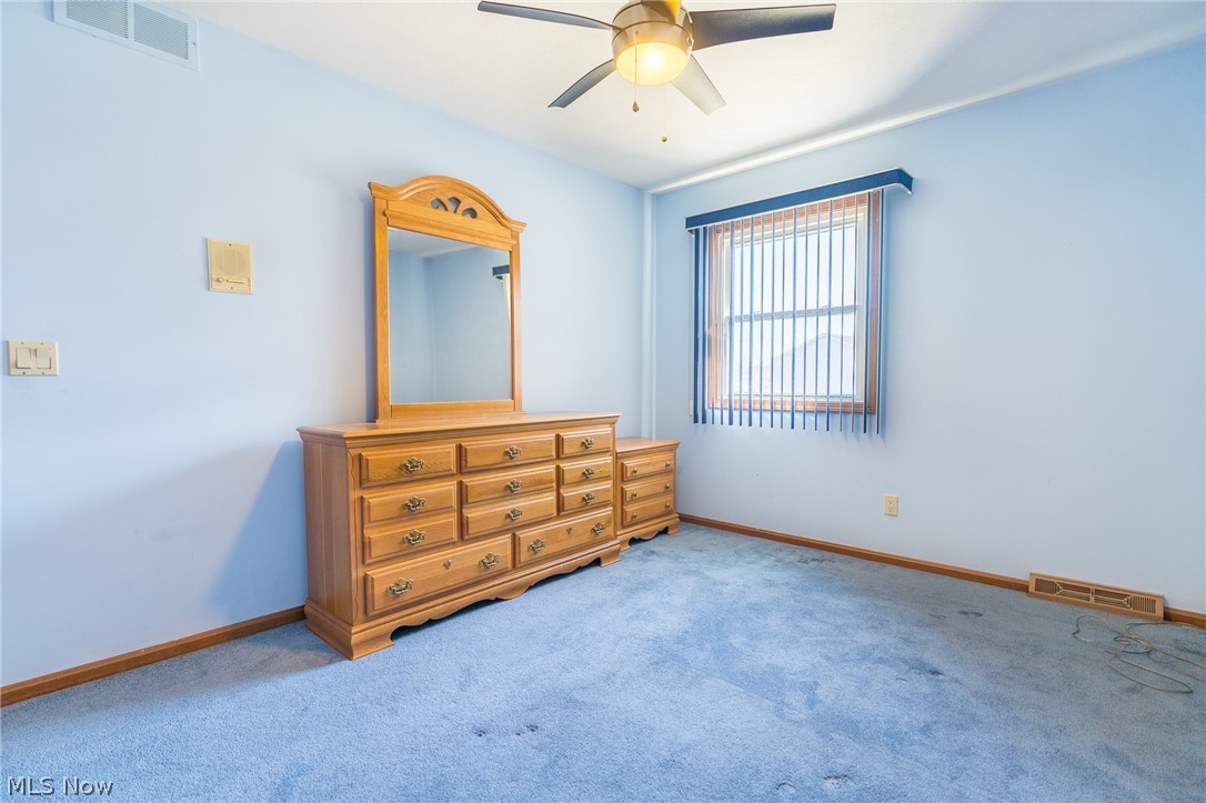 6606 Springdale Road Cleveland, OH 44130 - Photo 29 of 34
