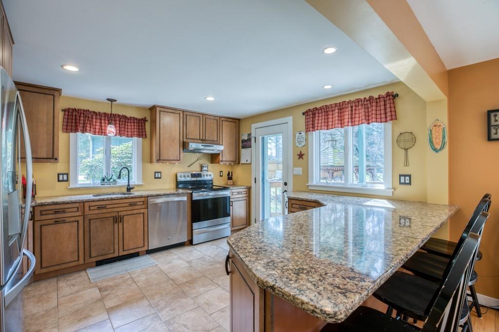 16 Ravine Circle Westfield, MA 01085 - Photo 3 of 8 Gallery Image 3