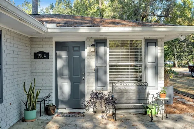 $1,550 | 1904 America Street, Mandeville, LA 70448