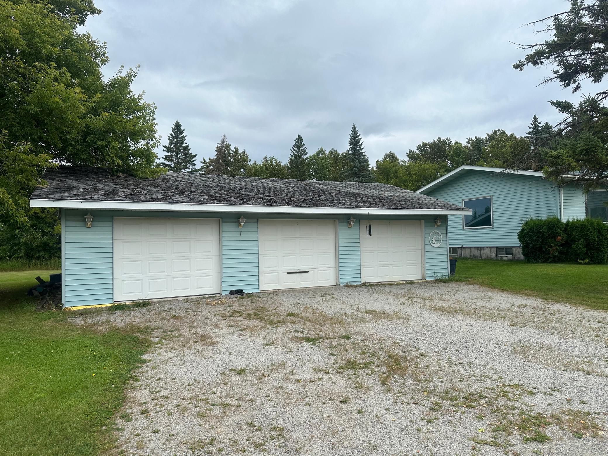 301 Pleasant Avenue Northwest Warroad, MN 56763 - Photo 2 of 8