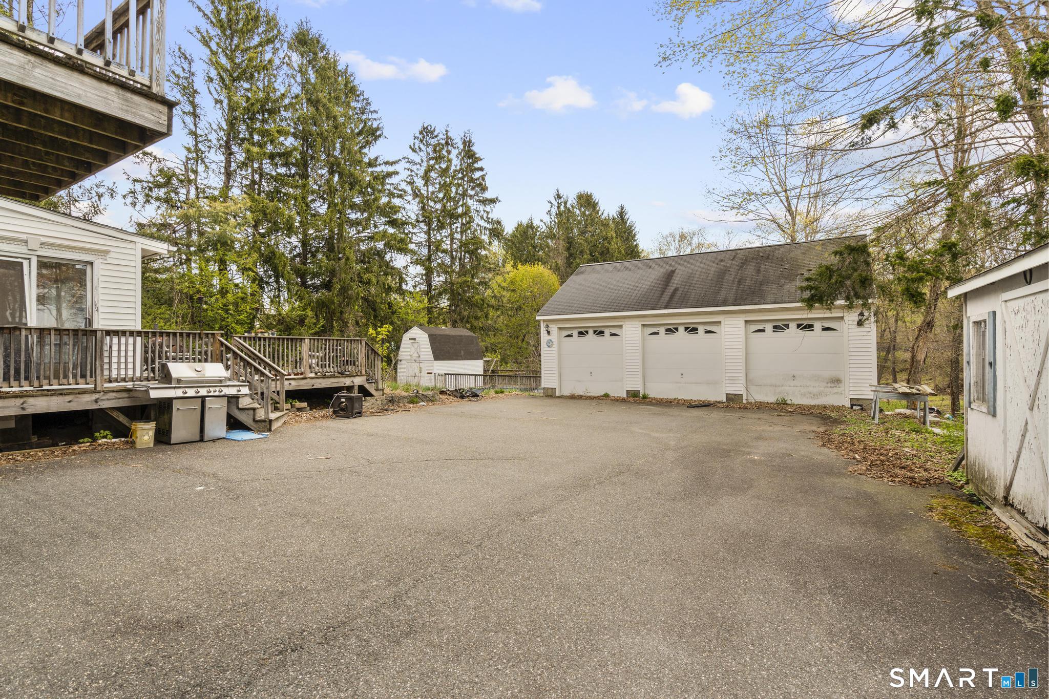 350 Williams Road Wallingford, CT 06492 - Photo 7 of 32