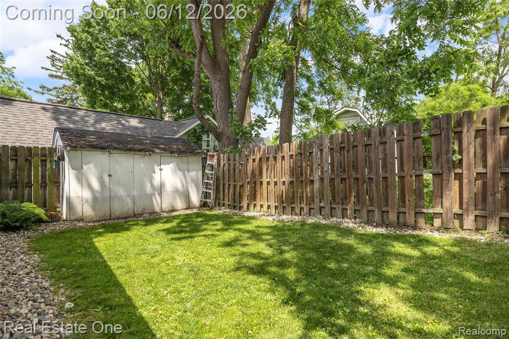 225 1st Street Fenton, MI 48430 - Photo 41 of 48
