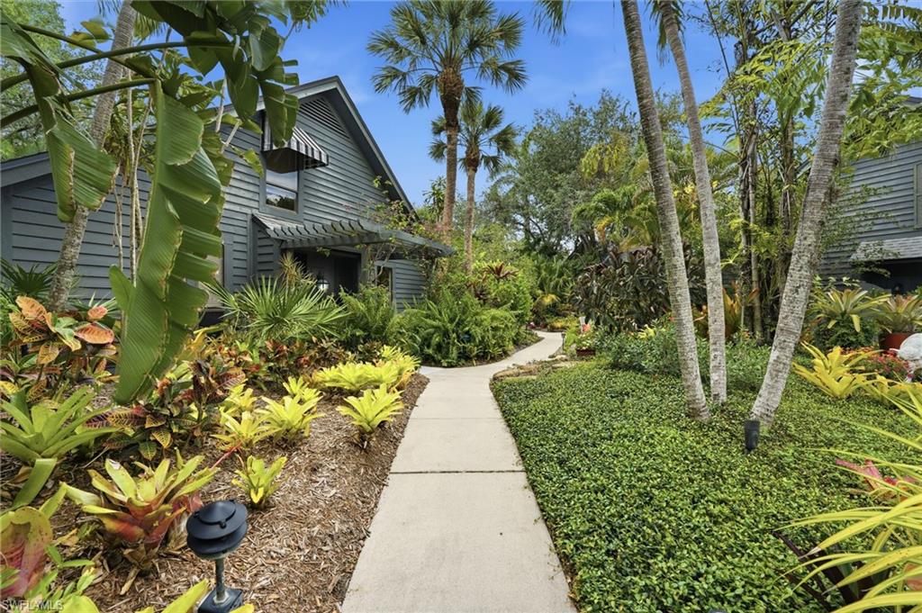 1245 Solana Road Naples, FL 34103 - Photo 2 of 22
