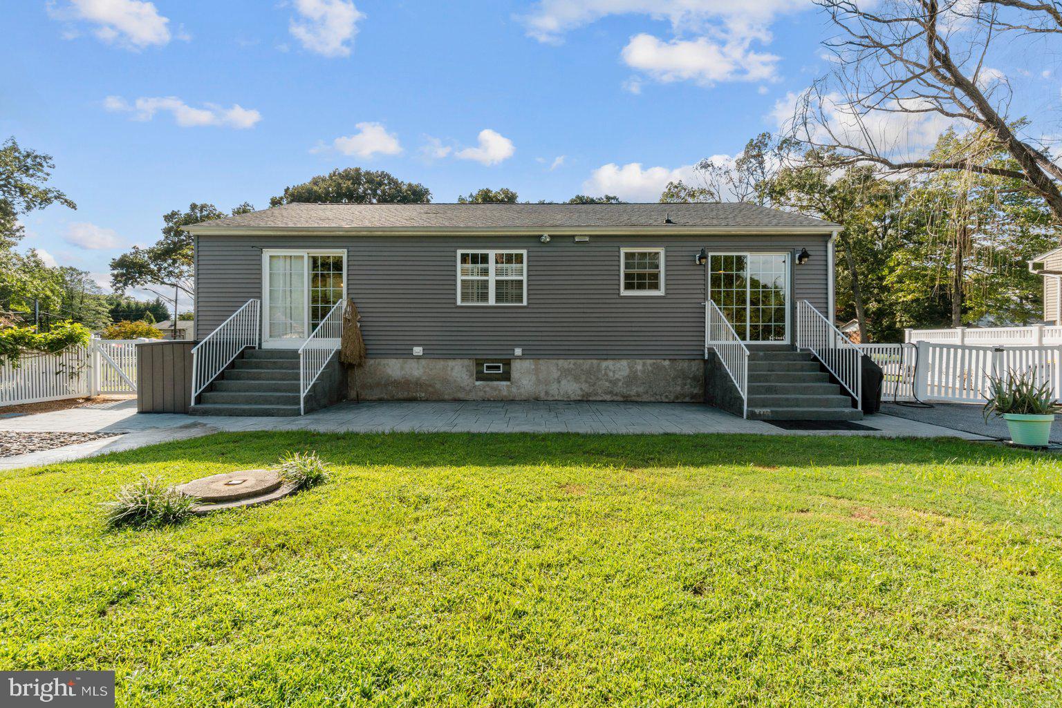 7925 Central Road Pasadena, MD 21122 - Photo 30 of 41 Exterior rear