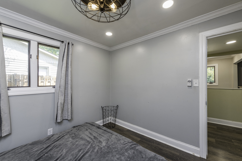 38515 North Forest Avenue Spring Grove, IL 60081 - Photo 12 of 20