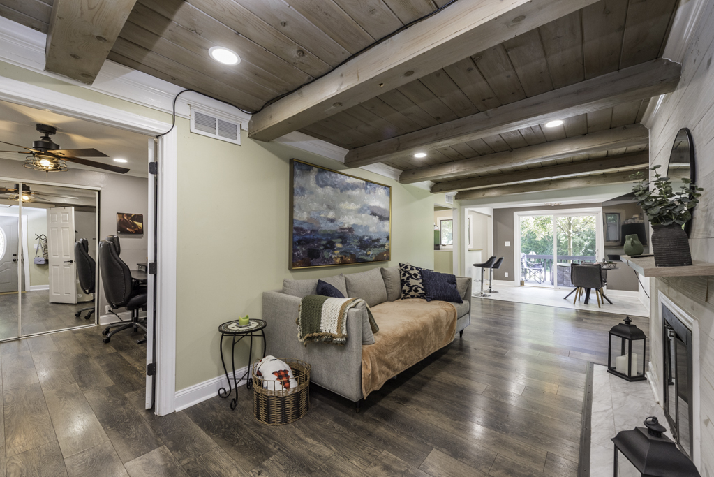 38515 North Forest Avenue Spring Grove, IL 60081 - Photo 14 of 20