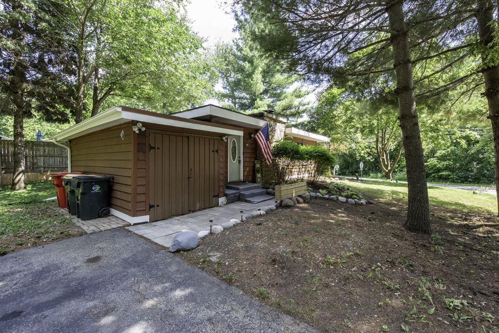 38515 North Forest Avenue Spring Grove, IL 60081 - Photo 16 of 20