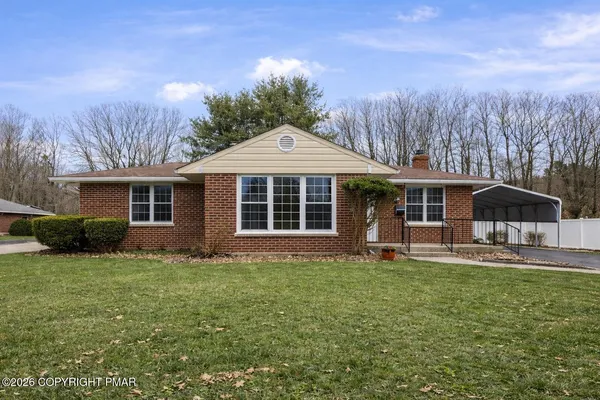 $285,000 | 2 West 17th Street, Hazleton, PA 18201