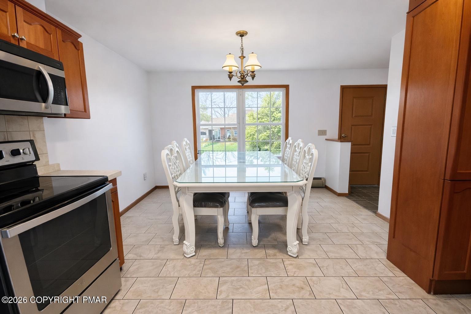 2 West 17th Street Hazleton, PA 18201 - Photo 11 of 32 Dining