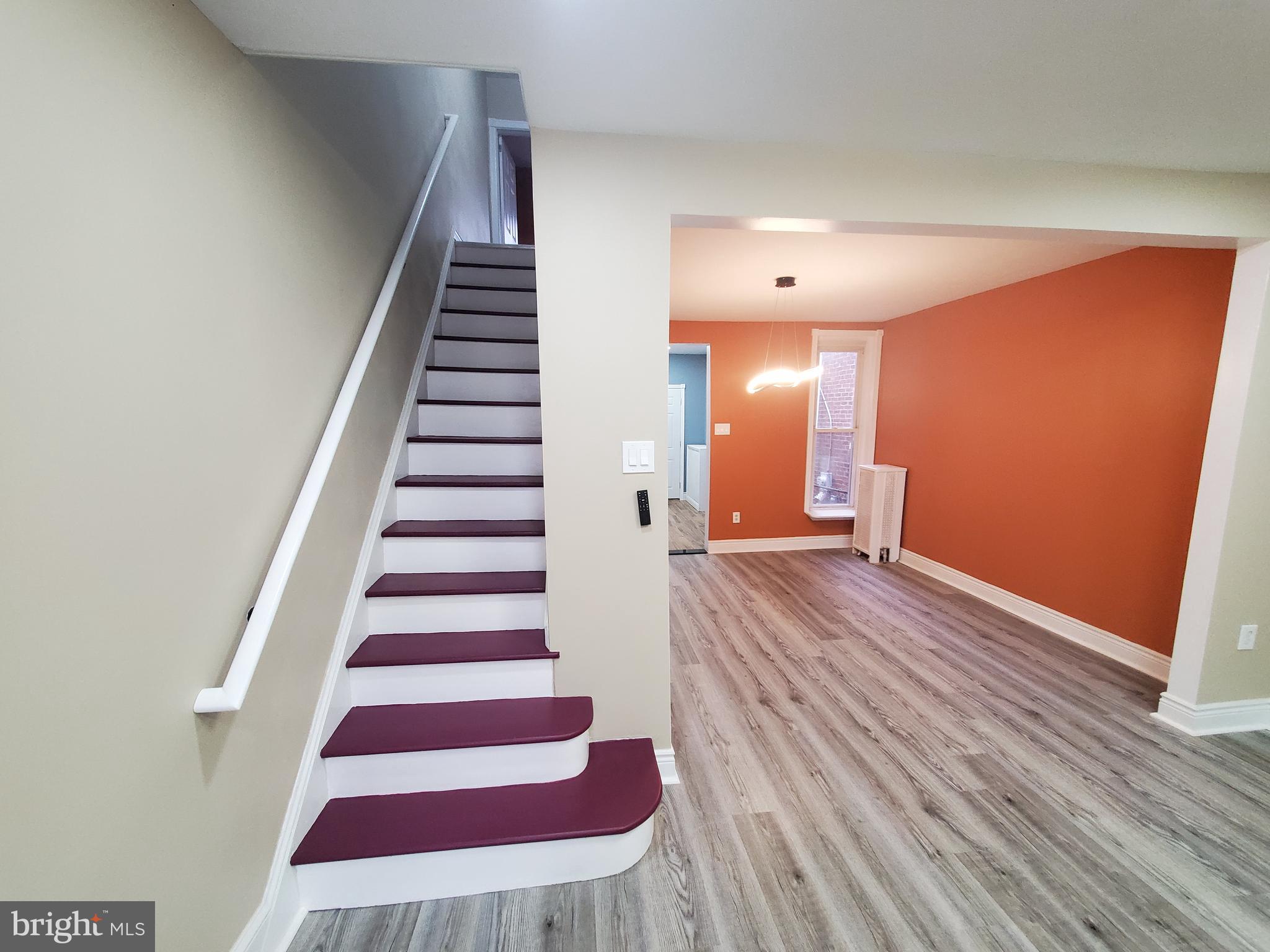 245 Widener Street Philadelphia, PA 19120 - Photo 11 of 44 Living room pic#2